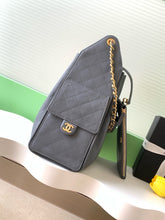 Load image into Gallery viewer, CC1199 CHANEL 25 Small/Medium Handbag / HIGHEST QUALITY VERSION]
