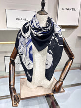 Load image into Gallery viewer, CLTH338 CC Cashmere Square Scarf / 140x140cm(55.1x55.1in)
