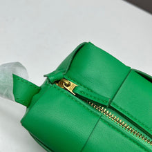 Load image into Gallery viewer, BV048 Small  Brick Cassette / 9.6x4.1x3.9inch
