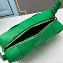 Load image into Gallery viewer, BV048 Small  Brick Cassette / 9.6x4.1x3.9inch
