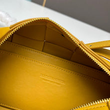 Load image into Gallery viewer, BV049 Small  Brick Cassette / 9.6x4.1x3.9inch
