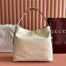Load image into Gallery viewer, GC749 Gucci Beatrix Medium/Large Tote Bag / HIGHEST QUALITY VERSION
