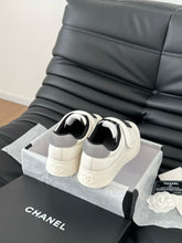 Load image into Gallery viewer, SE1543 Chanel Sneakers / Size5-11
