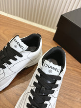 Load image into Gallery viewer, SE1544 Chanel Sneakers / Size5-10
