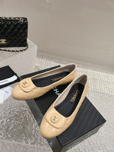 Load image into Gallery viewer, SE1156 CC Ballet Flats / Size4-10
