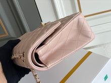 Load image into Gallery viewer, CC832 Classic Handbag / HIGHEST QUALITY VERSION /   6 × 9.9 × 2.5 in
