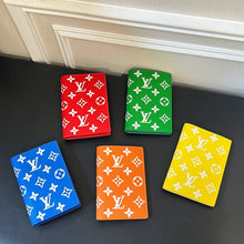 Load image into Gallery viewer, LB970 Passport Cover /  3.9 x 5.5 x 1 inches
