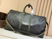 Load image into Gallery viewer, LB1524 LV Keepall Bandoulière 55 / HIGHEST QUALITY VERSION / 55 x 31 x 26 cm

