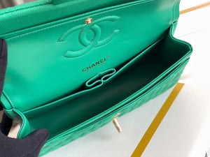 CC834 Classic Handbag / HIGHEST QUALITY VERSION /   6 × 9.9 × 2.5 in