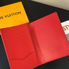 Load image into Gallery viewer, LB970 Passport Cover /  3.9 x 5.5 x 1 inches
