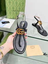 Load image into Gallery viewer, SE1065 Women&#39;s Double G Thong Sandal / Size5-12
