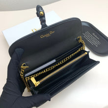 Load image into Gallery viewer, DR380 Wallet on Chain / 7.4x4.1x1.3inch
