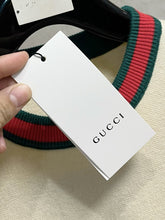 Load image into Gallery viewer, CLTH423 Gucci Wool and Cashmere Sweater / SizeXS/S/M/L

