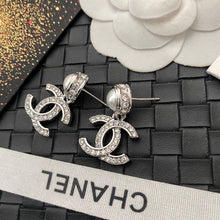 Load image into Gallery viewer, JW751 CC Earrings
