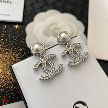 Load image into Gallery viewer, JW751 CC Earrings
