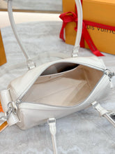 Load image into Gallery viewer, LB1255 Speedy Cargo Vibe / 11 x 6.7 x 4.7 inches / HIGHEST QUALITY VERSION
