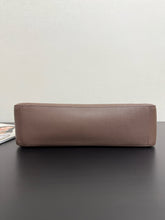 Load image into Gallery viewer, CC1470 CHANEL 26S Maxi Flap Bag /  HIGHEST QUALITY VERSION / 39 x 28 x 11 cm
