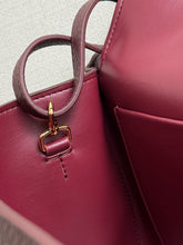 Load image into Gallery viewer, CC1469 CHANEL 26S Maxi Flap Bag /  HIGHEST QUALITY VERSION / 34 x 18 x 9.5 cm
