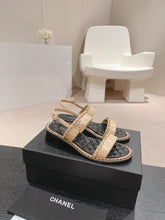 Load image into Gallery viewer, SE1350 CC Sandals / Size4-11
