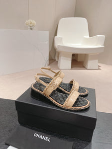 SE1350 CC Sandals / Size4-11