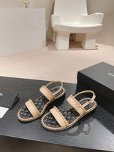 Load image into Gallery viewer, SE1350 CC Sandals / Size4-11
