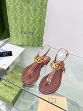 Load image into Gallery viewer, SE1065 Women&#39;s Double G Thong Sandal / Size5-12
