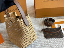 Load image into Gallery viewer, LB1323 All In BB / 6.3 x 7.1 x 4.7 inches
