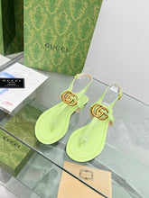 Load image into Gallery viewer, SE1065 Women&#39;s Double G Thong Sandal / Size5-12
