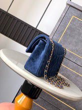 Load image into Gallery viewer, CC1153 Classic 11.12 Handbag / HIGHEST QUALITY VERSION
