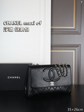 Load image into Gallery viewer, CC1676 CHANEL Maxi CF Embossed Flap Bag / 35 x 26 cm
