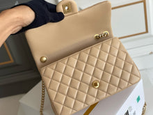 Load image into Gallery viewer, CC931 Mini/Small/Medium Flap Bag / HIGHEST QUALITY VERSION
