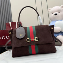 Load image into Gallery viewer, GC792 GUCCI Paparazzo Medium / HIGHEST QUALITY VERSION / 30 x 21 x 12 cm
