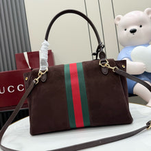Load image into Gallery viewer, GC792 GUCCI Paparazzo Medium / HIGHEST QUALITY VERSION / 30 x 21 x 12 cm
