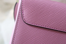 Load image into Gallery viewer, LB1175 Twist MM / 9.1 x 6.7 x 3.7 inches
