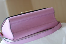 Load image into Gallery viewer, LB1175 Twist MM / 9.1 x 6.7 x 3.7 inches
