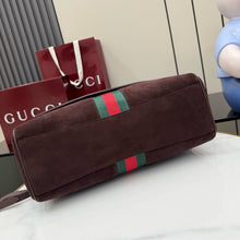 Load image into Gallery viewer, GC793 GUCCI Paparazzo Medium / HIGHEST QUALITY VERSION / 37 x 29 x 13 cm
