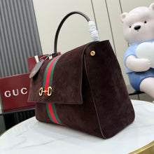 Load image into Gallery viewer, GC793 GUCCI Paparazzo Medium / HIGHEST QUALITY VERSION / 37 x 29 x 13 cm
