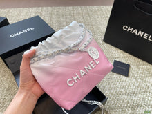 Load image into Gallery viewer, CC932 CHANEL 22 Mini Handbag / 7.8 × 7.4 × 2.3 in
