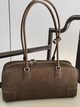 Load image into Gallery viewer, LWE043 Amazona 31 Cropped Handbag / 14x3.5x5.9inch / HIGHEST QUALITY VERSION
