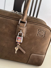 Load image into Gallery viewer, LWE043 Amazona 31 Cropped Handbag / 14x3.5x5.9inch / HIGHEST QUALITY VERSION
