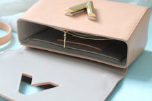 Load image into Gallery viewer, LB1181 Twist MM / 9.1 x 6.7 x 3.7 inches
