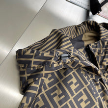 Load image into Gallery viewer, CLTH371 FF Reversible Windbreaker
