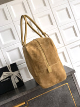Load image into Gallery viewer, CC1240 Maxi Top Handle Bag / 16.1x12.2x9.1inch / HIGHEST QUALITY VERSION
