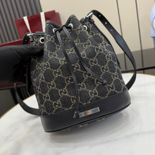 Load image into Gallery viewer, GC798 GUCCI Venice Small Bucket / HIGHEST QUALITY VERSION / 21 x 23.5 x 14 cm
