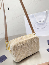 Load image into Gallery viewer, PD244 Crochet Shoulder Bag / 7.4x4.7x2.3inch
