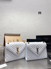 Load image into Gallery viewer, YSK251 Envelope Medium Chain Bag / 9.4 x 6.8 x 2.3 INCHES
