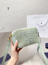 Load image into Gallery viewer, PD244 Crochet Shoulder Bag / 7.4x4.7x2.3inch
