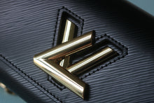 Load image into Gallery viewer, LB1165 Twist West Pochette / 7.5 x 4.1 x 2.6 inches
