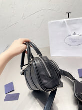 Load image into Gallery viewer, PD246 Nappa antique Leather Multi-Pocket Shoulder Bag / 9x4.7x2.7inch
