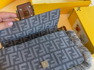 FF316 Baguette / 10.2x5.9x2.3inch